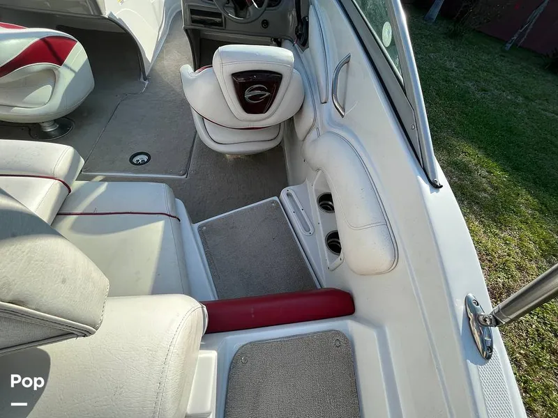 Slide: The Image of Crownline Boats 200LS 2008 - 10476168