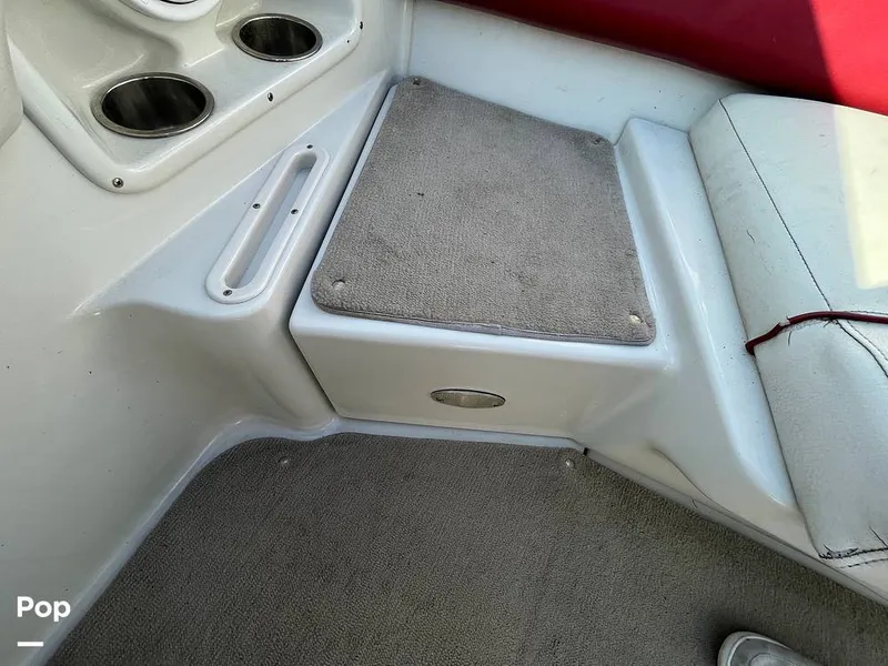 Slide: The Image of Crownline Boats 200LS 2008 - 10476171