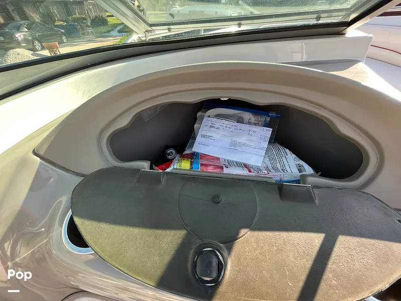 Slide: The Image of Crownline Boats 200LS 2008 - 10476192