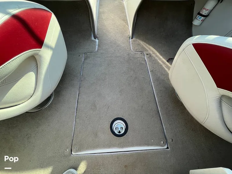 Slide: The Image of Crownline Boats 200LS 2008 - 10476200