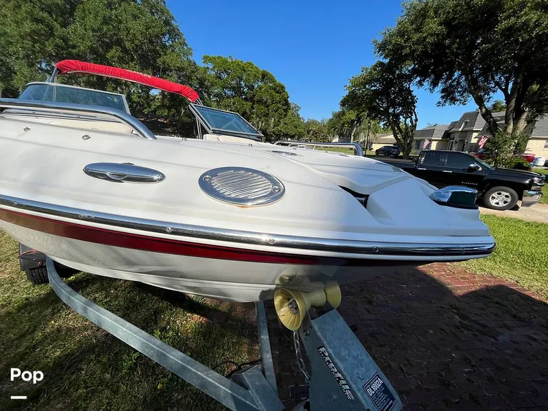 Slide: The Image of Crownline Boats 200LS 2008 - 10476027