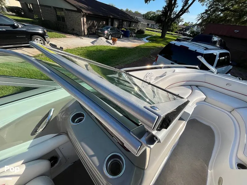 Slide: The Image of Crownline Boats 200LS 2008 - 10476203