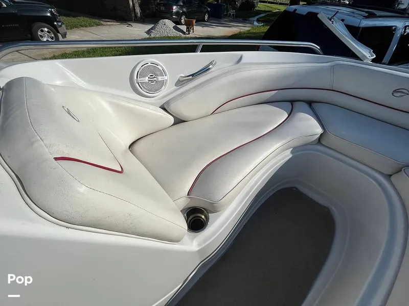 Slide: The Image of Crownline Boats 200LS 2008 - 10476205