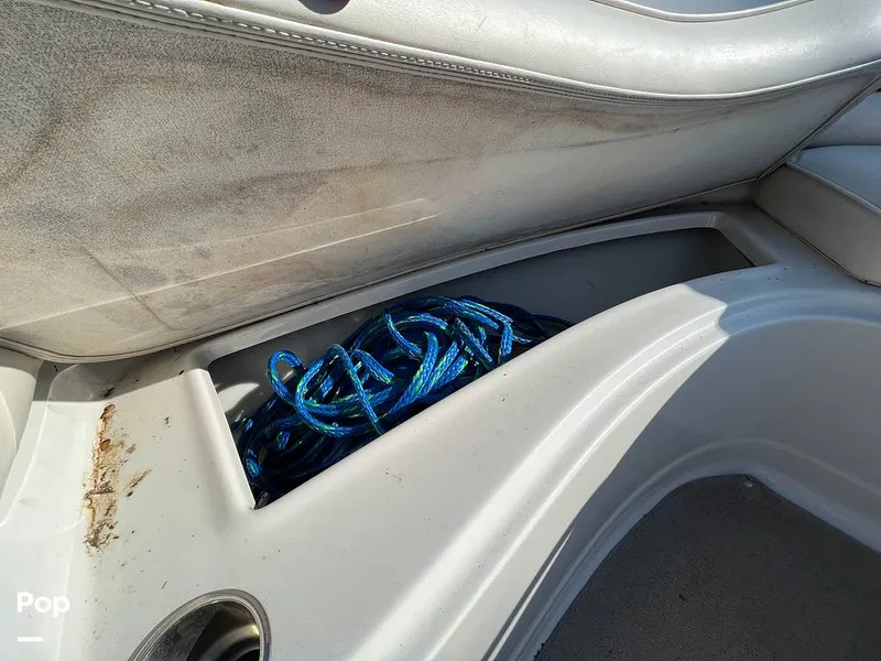 Slide: The Image of Crownline Boats 200LS 2008 - 10476208