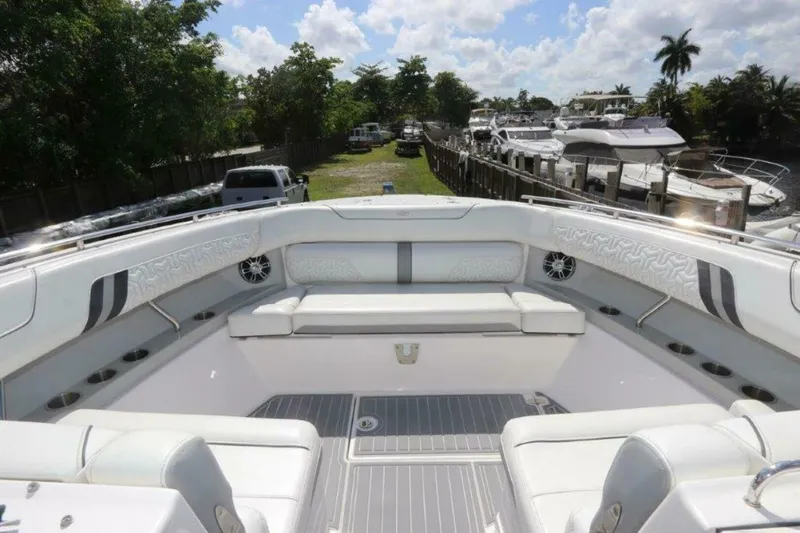 Slide: The Image of Regal LX36 2022 - 4487315