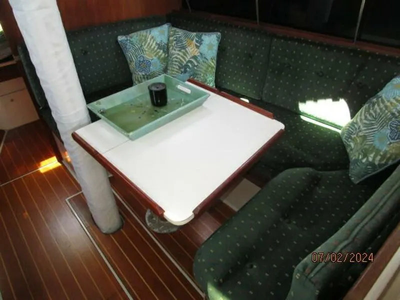 Slide: The Image of 34' Catalina salon starboard seating2 - 4489829