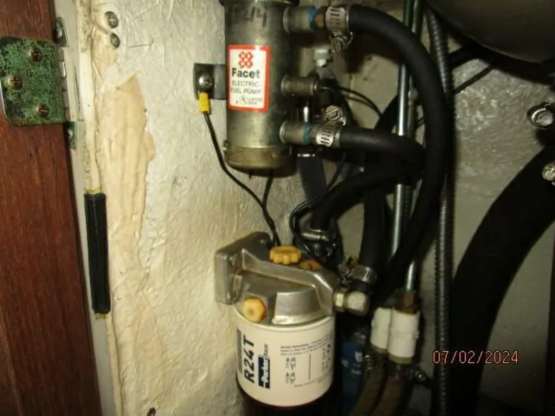 Slide: The Image of 34' Catalina auxiliary Racor fuel filter - 4489796