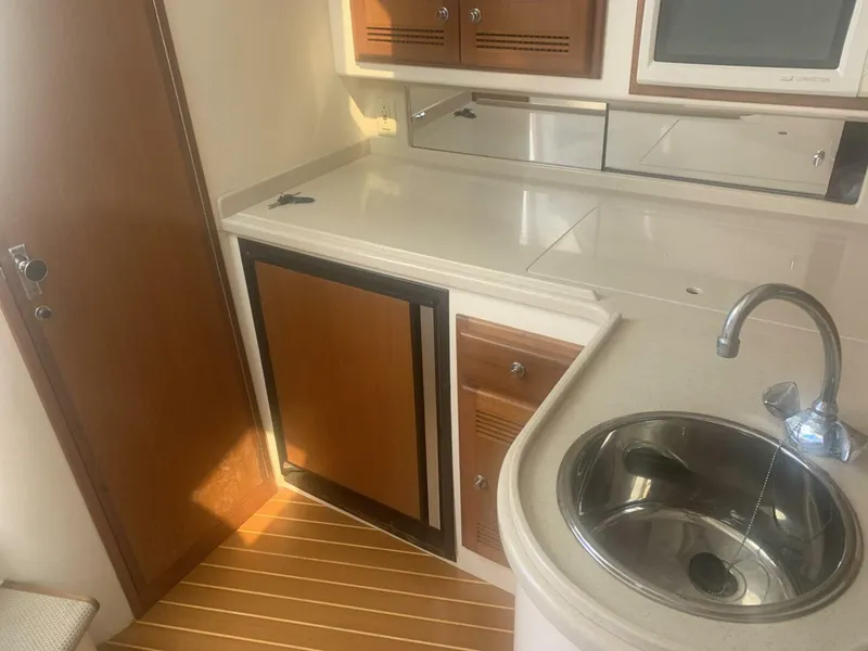 Slide: The Image of Cabo 35 Express 2002 - 4490227