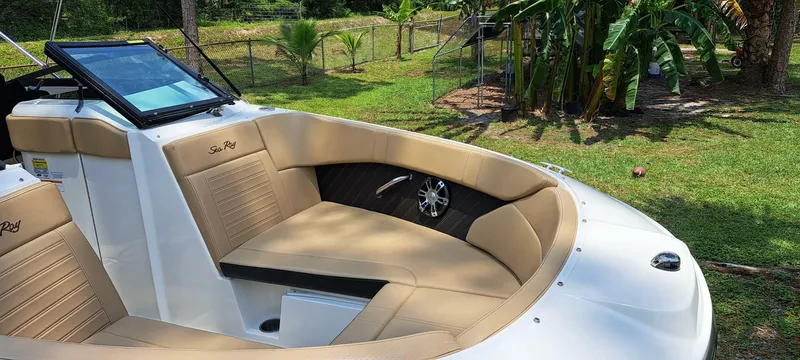 Slide: The Image of Sea Ray SPX 230 OB 2019 - 4492062