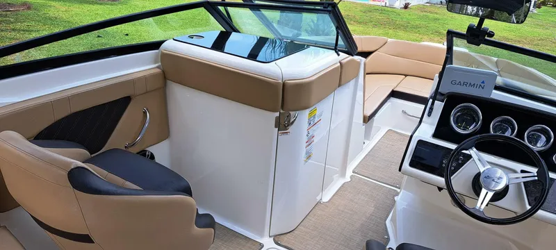 Slide: The Image of Sea Ray SPX 230 OB 2019 - 4492069