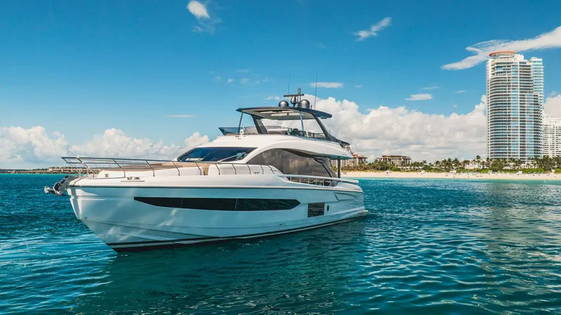 Slide: The Image of Azimut 78 Flybridge 2020 - 5847384