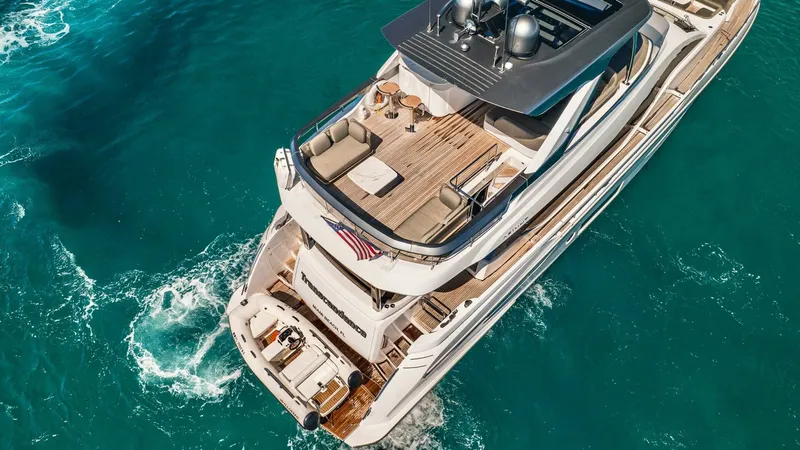 Slide: The Image of Azimut 78 Flybridge 2020 - 5847386
