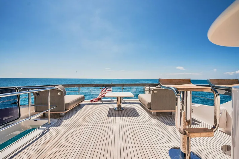 Slide: The Image of Azimut 78 Flybridge 2020 - 5847399