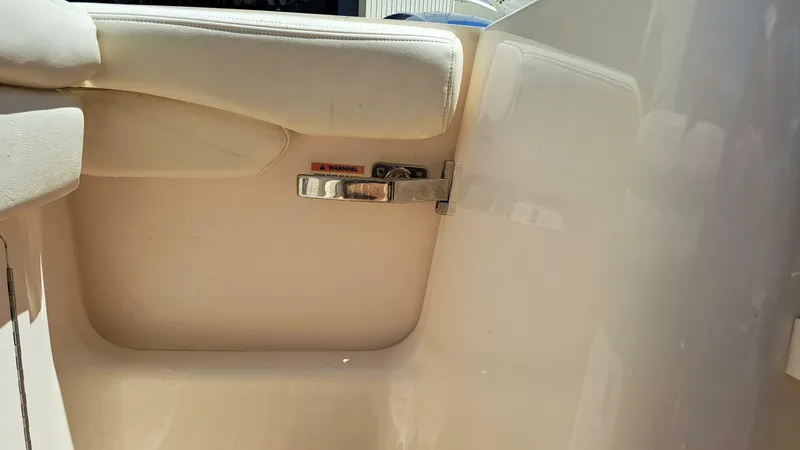 Slide: The Image of Grady-White Freedom 285 2018 - 4492708