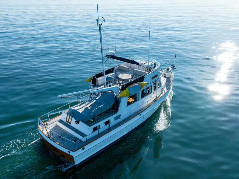 Slide: The Image of Grand Banks Aft Cabin 42 Classic 1995 - 4492829