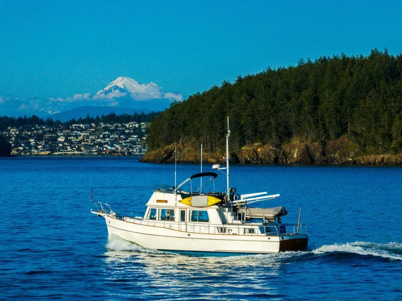 Slide: The Image of Grand Banks Aft Cabin 42 Classic 1995 - 4492841