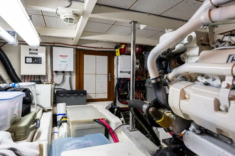 Slide: The Image of Grand Banks Aft Cabin 42 Classic 1995 - 4492903