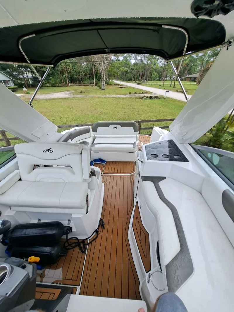 Slide: The Image of Monterey 2015 2015 - 4492931