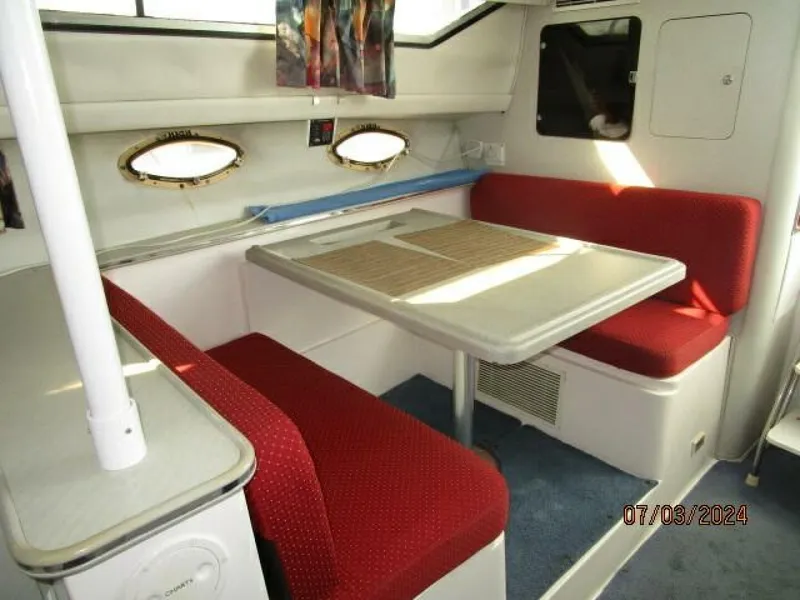 Slide: The Image of 33' Wellcraft dinette1 - 4494721