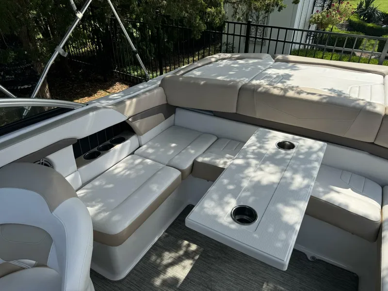 Slide: The Image of Four Winns H230 2019 - 4495039