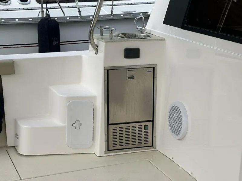 Slide: The Image of Ranger Tug R41CB 2020 - 4495305