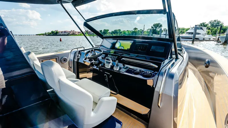 Slide: The Image of Pardo Yachts 43 Walkaround 2025 - 5752029