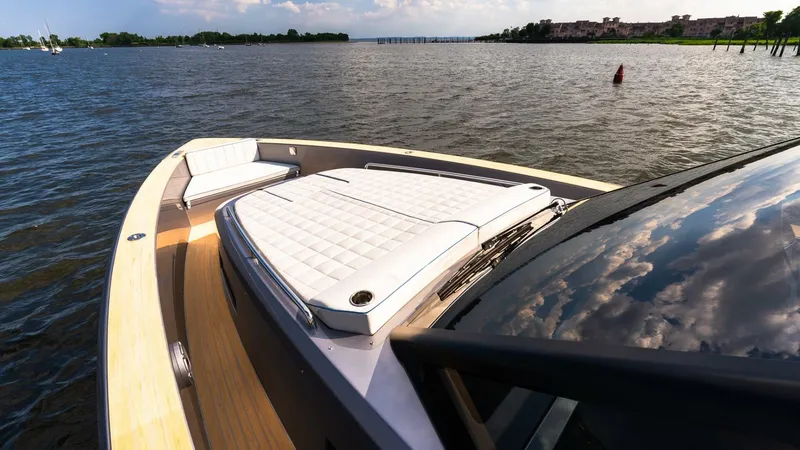 Slide: The Image of Pardo Yachts 43 Walkaround 2025 - 5752012