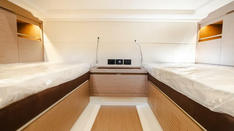 Slide: The Image of Pardo Yachts 43 Walkaround 2025 - 5752036