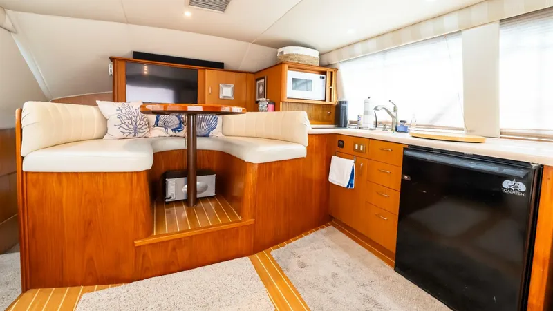 Slide: The Image of Ocean Yachts 40 Convertible 1998 - 4503820