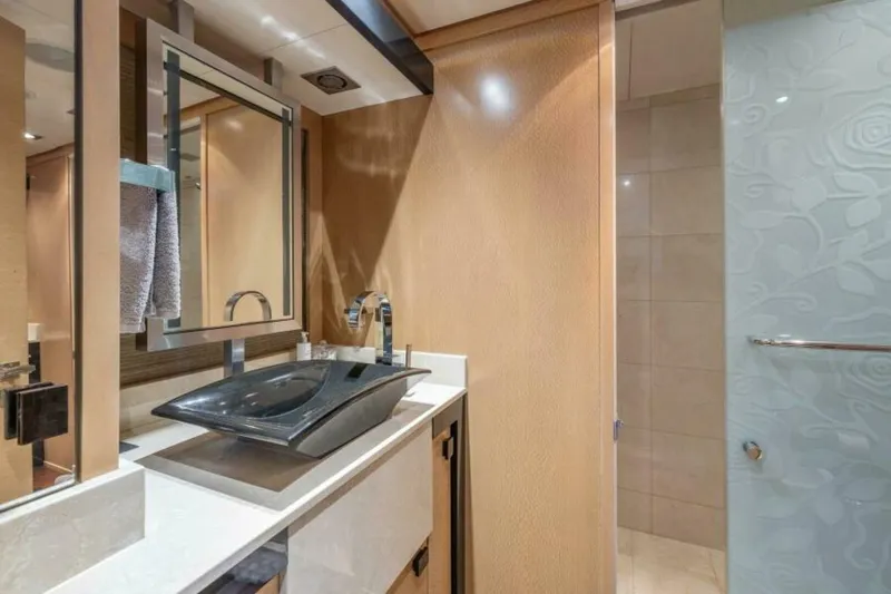 Slide: The Image of Palmer Johnson 124 Sports Cruiser 2008 - 4496433