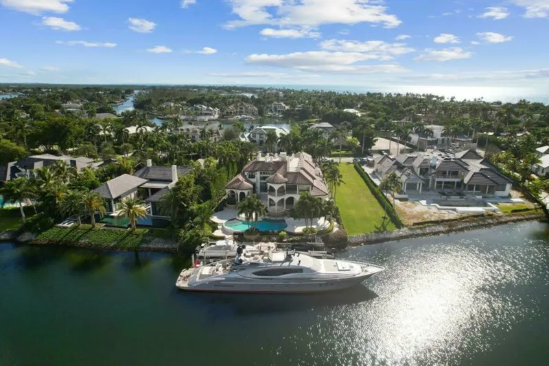 Slide: The Image of Palmer Johnson 124 Sports Cruiser 2008 - 4496449