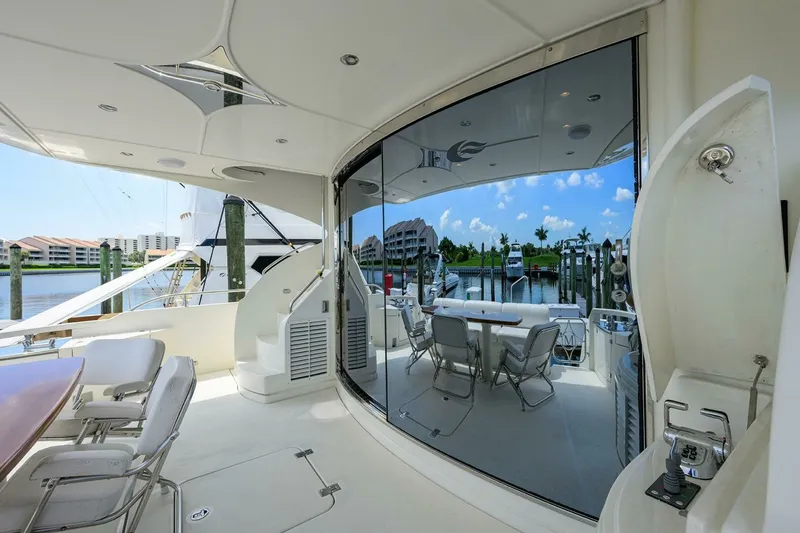 Slide: The Image of Marquis 65 Motor Yacht 2005 - 7651246