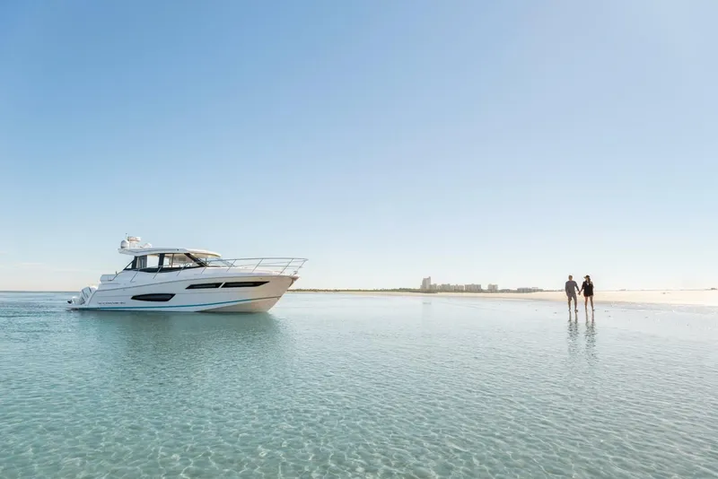 Slide: The Image of Regal 38 2020 - 4505387