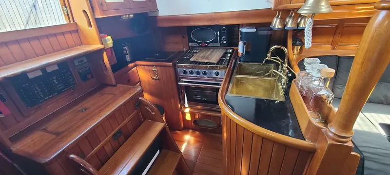 Slide: The Image of Union Polaris 36 1980 - 4501983