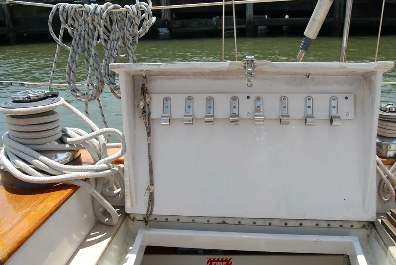 Slide: The Image of Cherubini 44 Ketch 1983 - 4503805