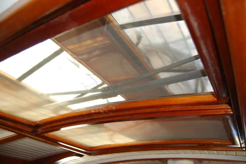 Slide: The Image of Cherubini 44 Ketch 1983 - 4503891