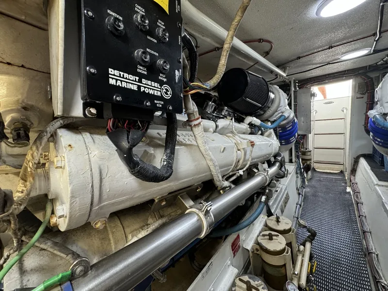 Slide: The Image of Hatteras 54 Yacht 1994 - 7465598