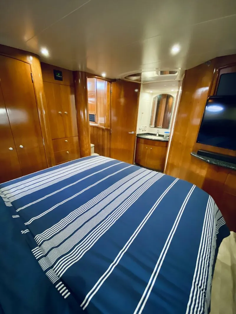 Slide: The Image of Carver 506 Motor Yacht 2000 - 4504645