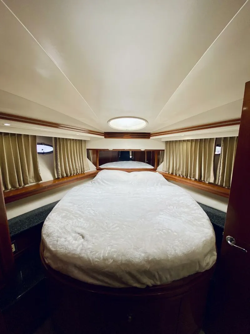 Slide: The Image of Carver Yachts 506 Motor Yacht 2000 - 4504650