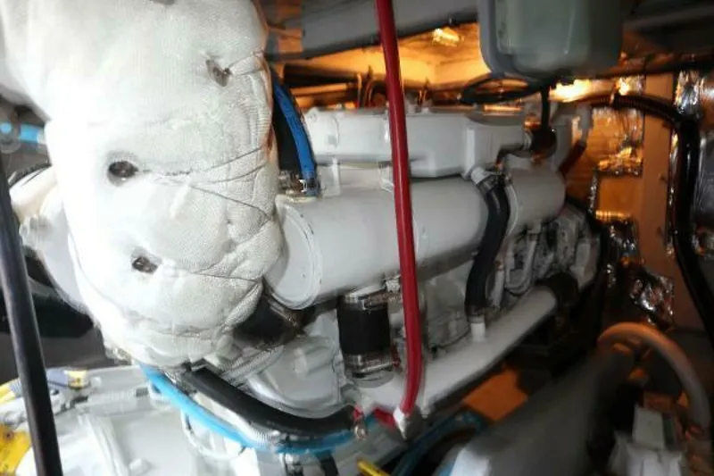 Slide: The Image of 43 Meridian Sedan 411 -  2007 Meridian Sedan 411 " Mary K"  - 4506771