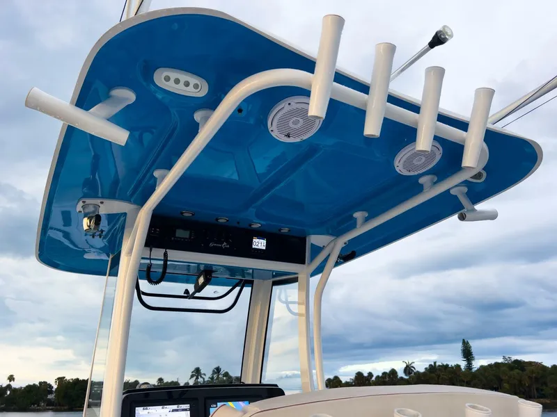 Slide: The Image of Sea Hunt 25 Gamefish - Rod Holders 2020 Sea Hunt 25 Gamefish - 4506863