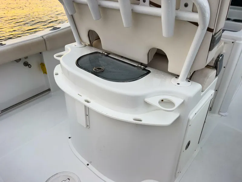 Slide: The Image of Sea Hunt 25 Gamefish - Livewell 2020 Sea Hunt 25 Gamefish - 4506865