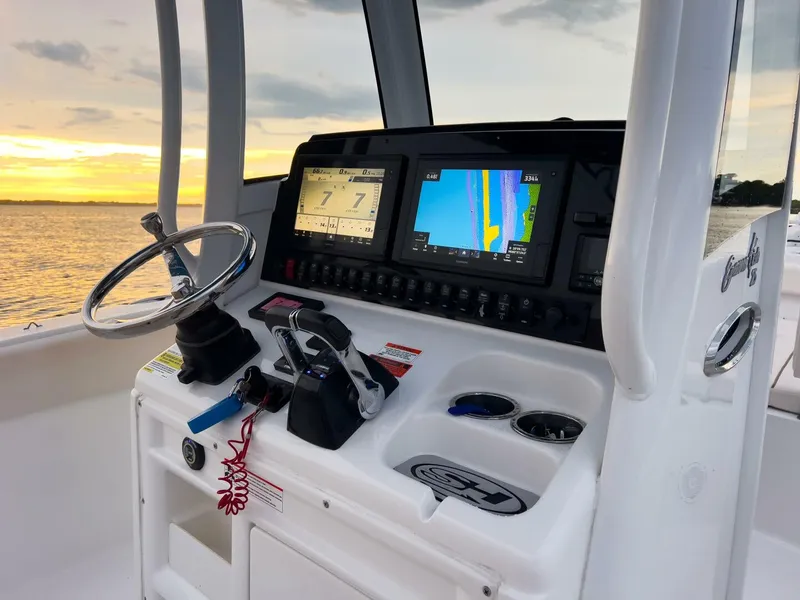 Slide: The Image of Sea Hunt 25 Gamefish - Electronics 2020 Sea Hunt 25 Gamefish - 4506853