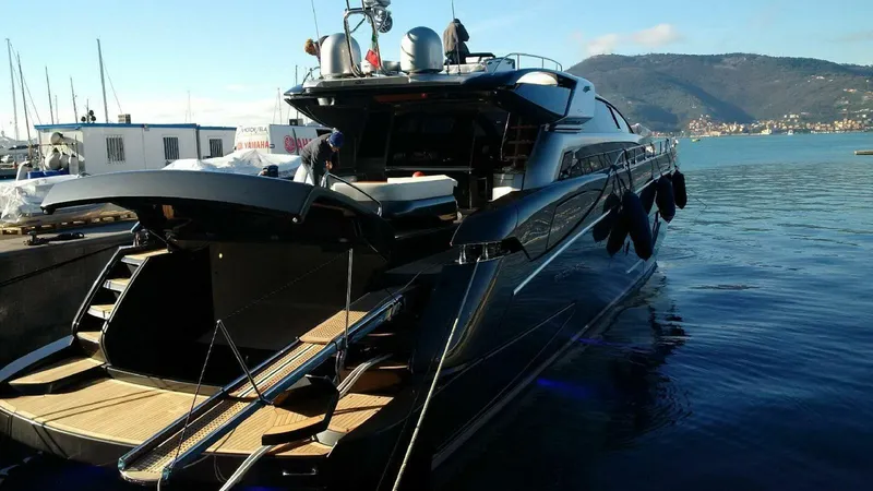 Slide: The Image of Riva Super Domino 2016 - 4508686