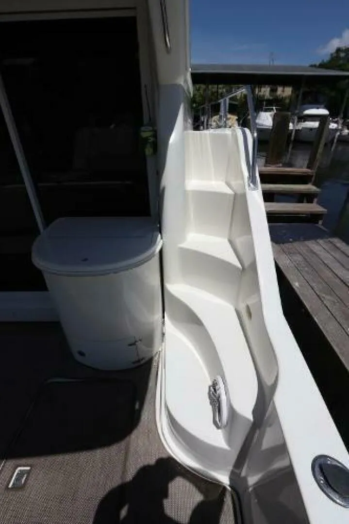 Slide: The Image of Carver Yachts 35 Super Sport 2007 - 4510809