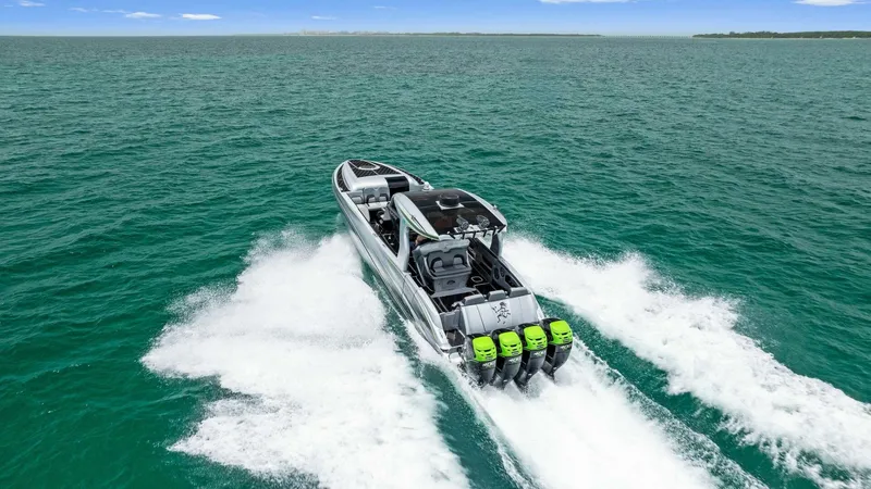 Slide: The Image of Deep Impact 399 Cabin 2018 - 4511074