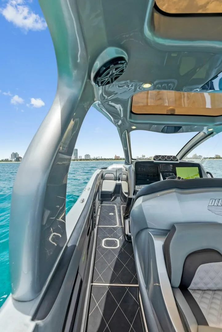 Slide: The Image of Deep Impact 399 Cabin 2018 - 4511079