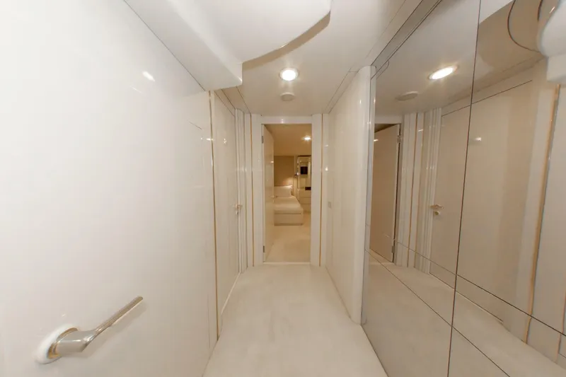 Slide: The Image of 164 OCEANFAST 1989 GUEST COMPANIONWAY - 4511414