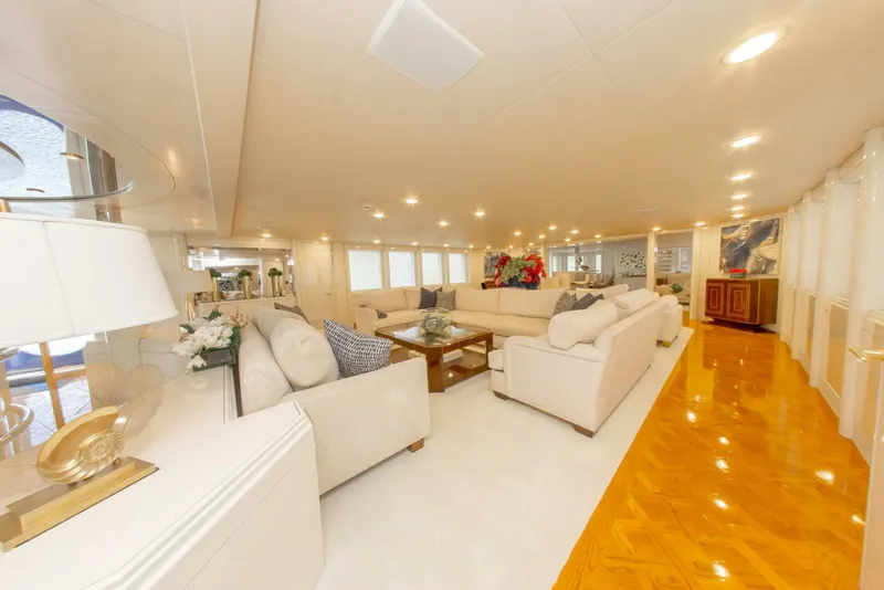 Slide: The Image of 164 OCEANFAST 1989 MAIN SALON 3 - 4511426