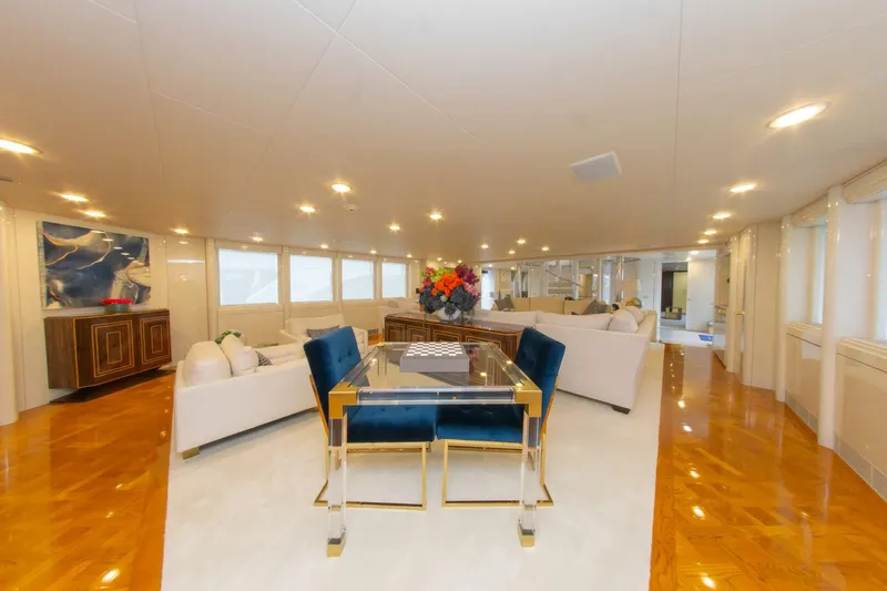 Slide: The Image of 164 OCEANFAST 1989 MAIN SALON ADN GAME AREA 2 - 4511428